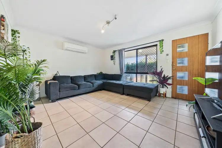 Second view of Homely house listing, 4 Cyril Court, Hillcrest QLD 4118