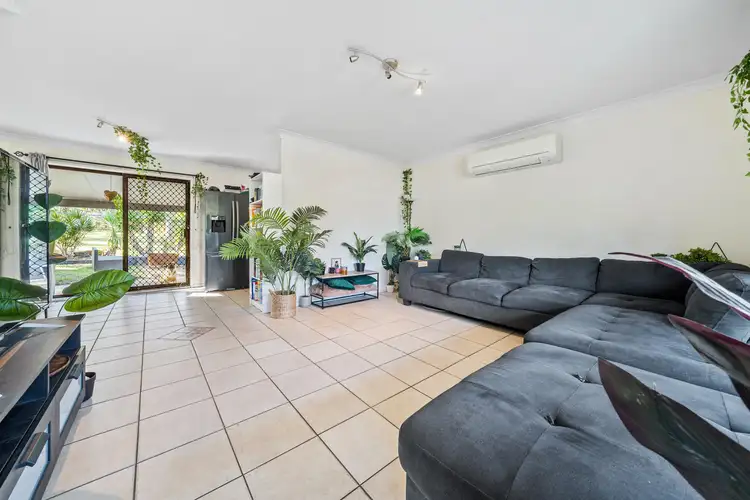 Third view of Homely house listing, 4 Cyril Court, Hillcrest QLD 4118