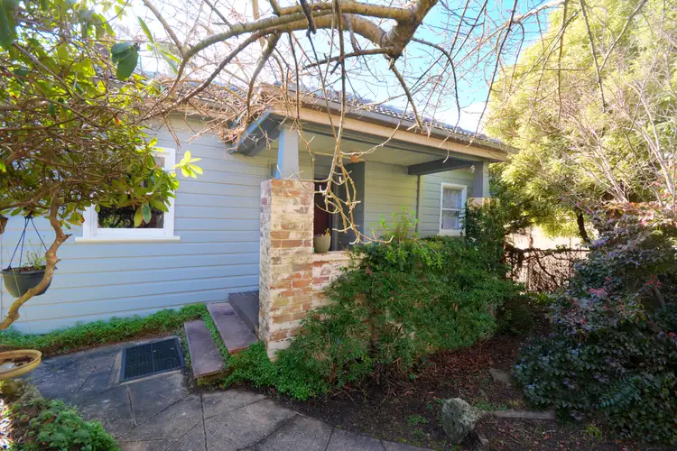 94 Govetts Leap Road, Blackheath NSW 2785