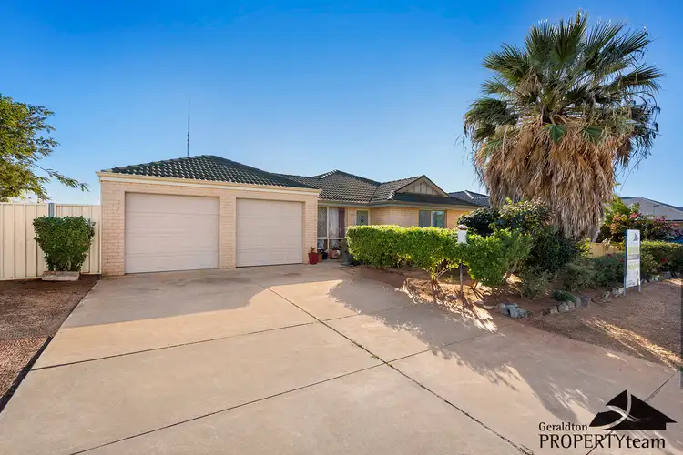10 Stillwater Avenue, Drummond Cove WA 6532
