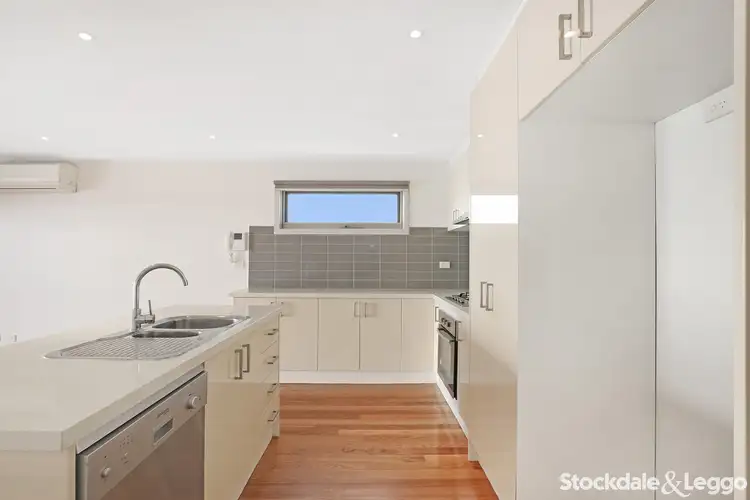 Fifth view of Homely apartment listing, 5/132A Wood Street, Preston VIC 3072