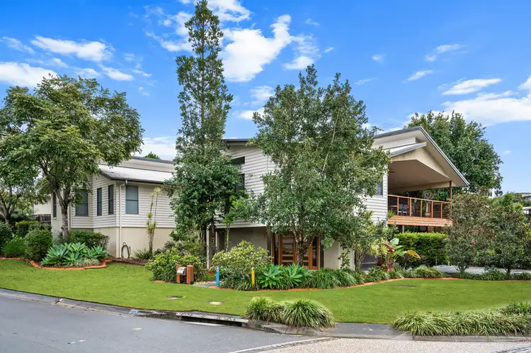 1 Seanna Place, Brookwater QLD 4300