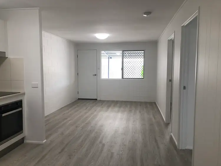 Third view of Homely block of units listing, 10 Cumberland Ave, Slade Point QLD 4740