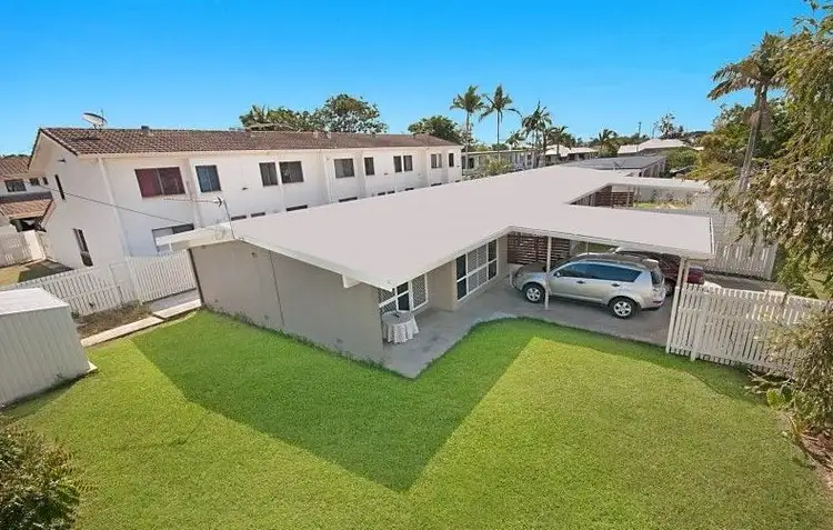 1/9 Halloran Street, Hermit Park QLD 4812