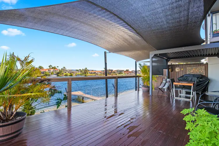 1/25 Duet Drive, Mermaid Waters QLD 4218