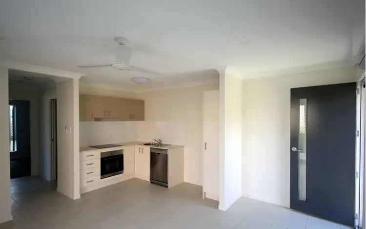 Seventh view of Homely semi-detached listing, 90 Brentwood Drive, Bundamba QLD 4304