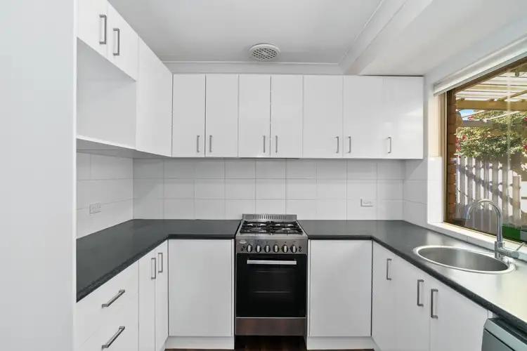 15/1 Park Road, Midvale WA 6056