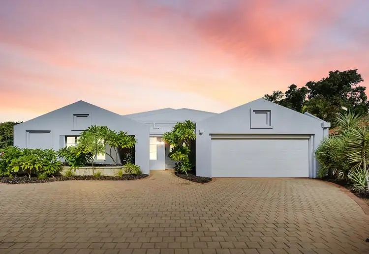 20B Westland Place, Waterford WA 6152