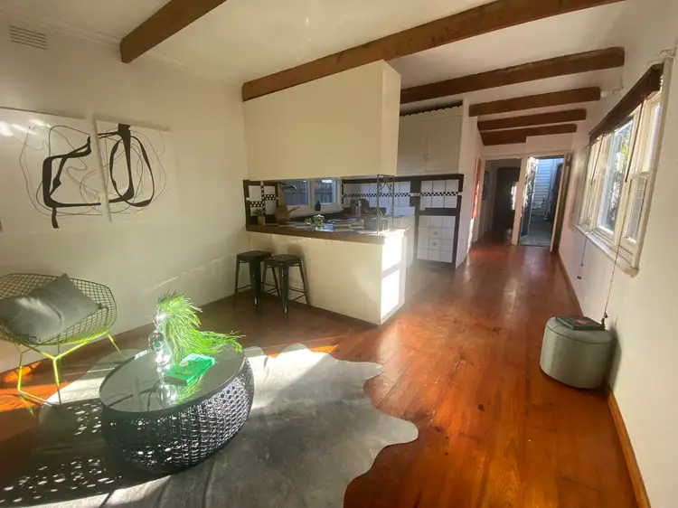 72A Mcpherson Street