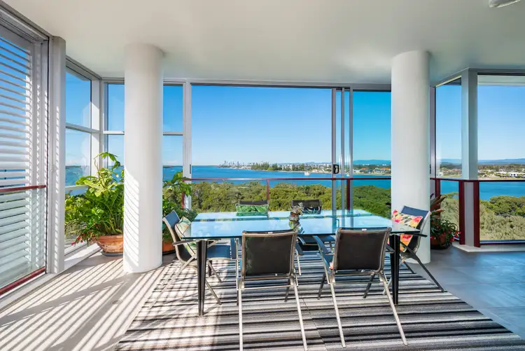 30601 Ephraim Island, Paradise Point QLD 4216