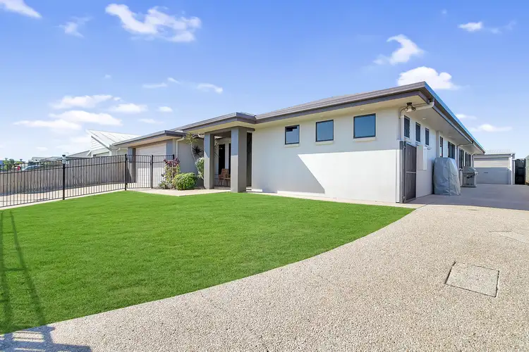 12 Lancaster Way, Ooralea QLD 4740