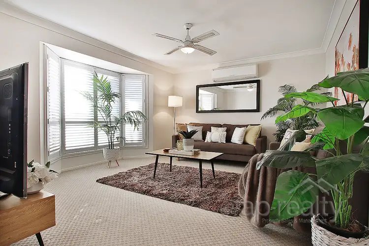 7 Balmoral Place, Forest Lake QLD 4078