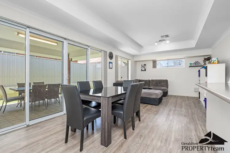 Fifth view of Homely house listing, 2/27 Stroud Street, Beachlands WA 6530