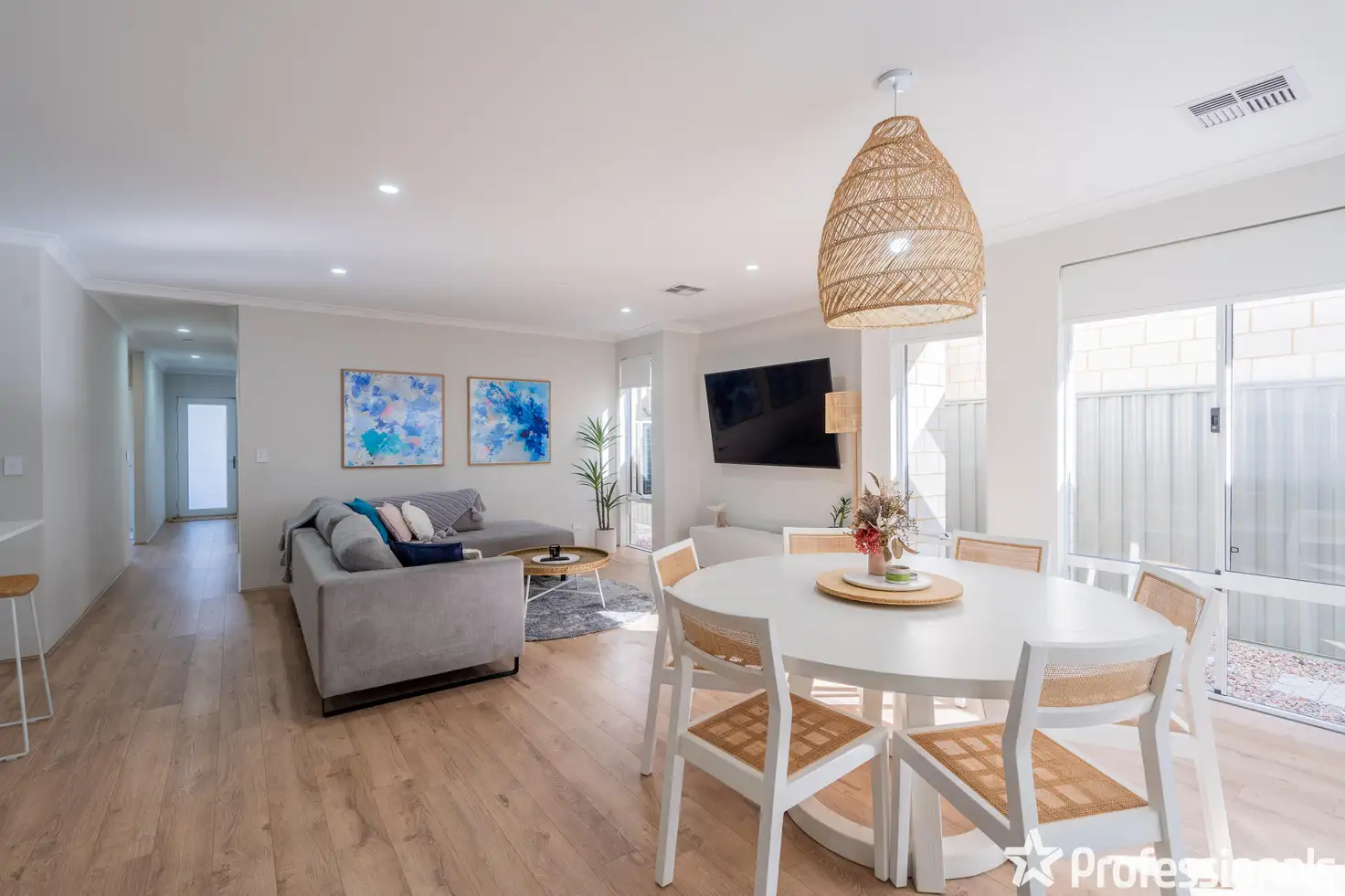 Main view of Homely house listing, 93 Macadamia Loop, Piara Waters WA 6112