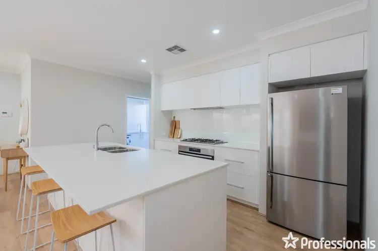 Sixth view of Homely house listing, 93 Macadamia Loop, Piara Waters WA 6112