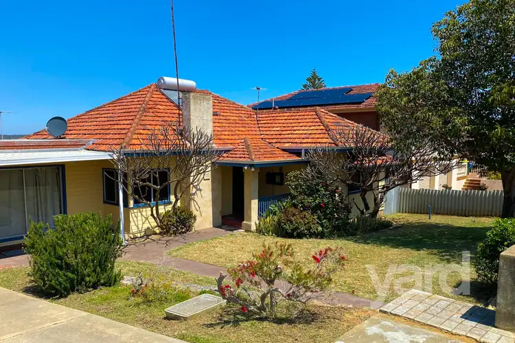 195 Clontarf Road, Hamilton Hill WA 6163