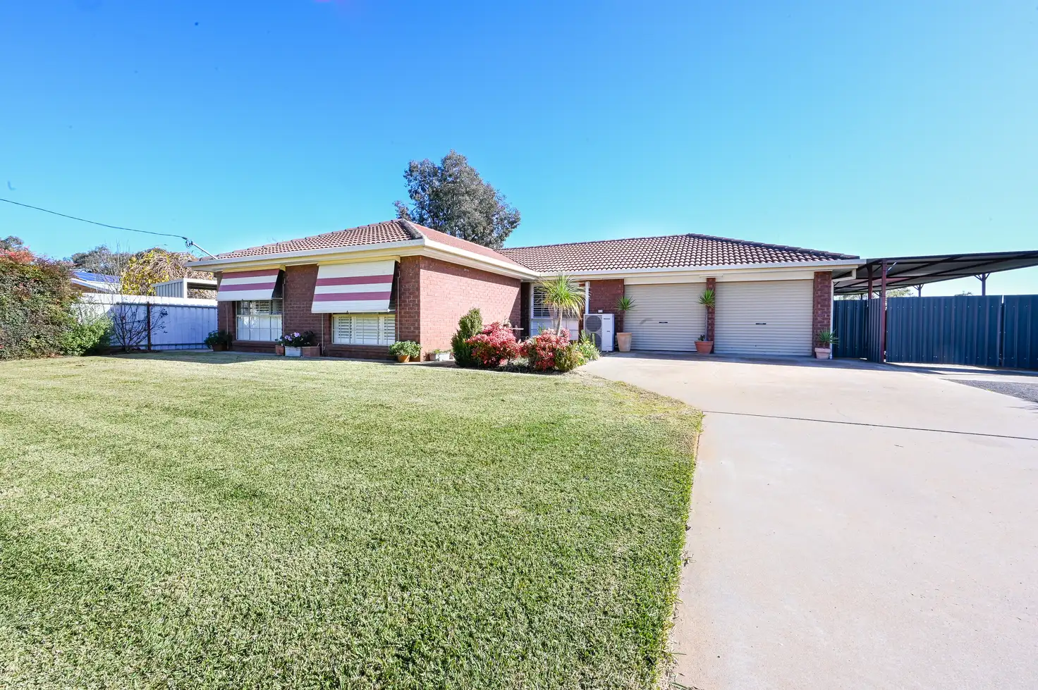 Main view of Homely house listing, 8 Brooks Crescent, Darlington Point NSW 2706