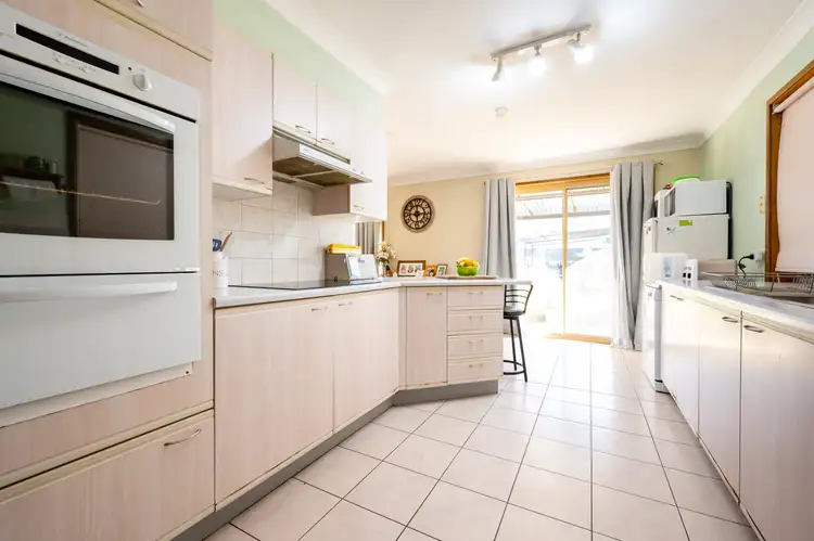Seventh view of Homely house listing, 8 Brooks Crescent, Darlington Point NSW 2706