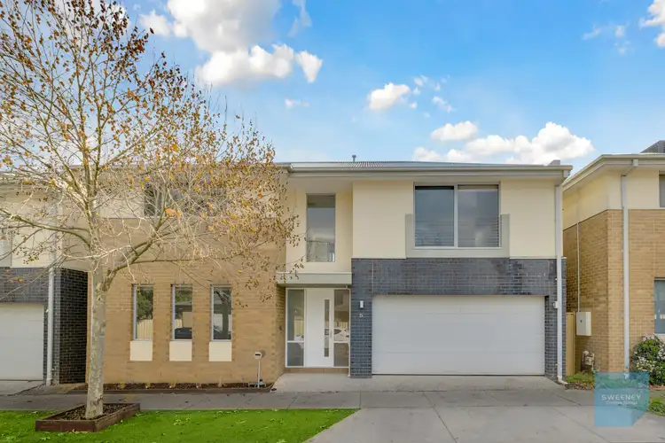 5 Worthwent Lane, Caroline Springs VIC 3023