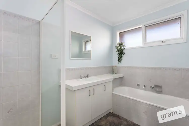 Seventh view of Homely house listing, 8 McMaster Court, Pakenham VIC 3810