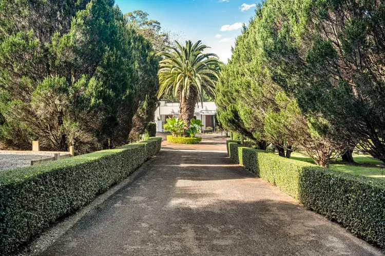 116 Long Road, Tamborine Mountain QLD 4272