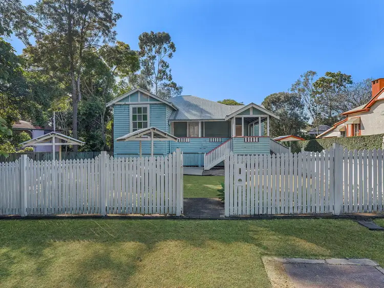 98 Warwick Road, Ipswich QLD 4305