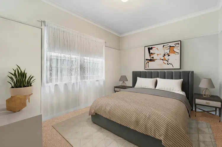 Fifth view of Homely house listing, 10 Swan Street, Marks Point NSW 2280