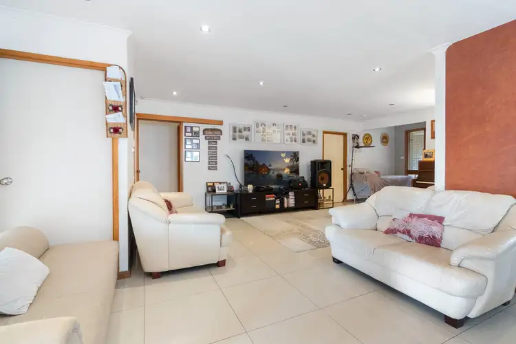 Fourth view of Homely house listing, 10 Marble Close, Bossley Park NSW 2176