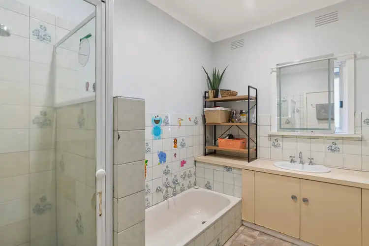 Sixth view of Homely house listing, 10 Charles Street, Benalla VIC 3672