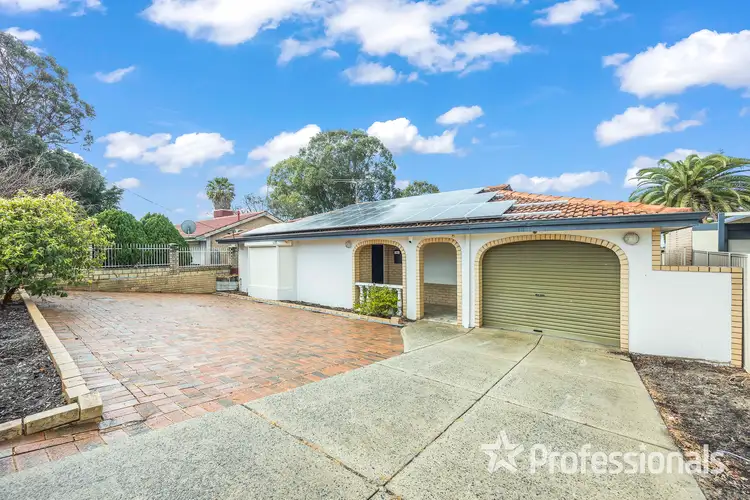 18 Meldrum Way, Koondoola WA 6064
