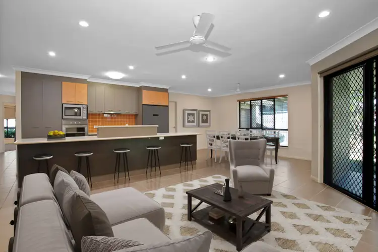 4 Hawkins Street, Bucasia QLD 4750