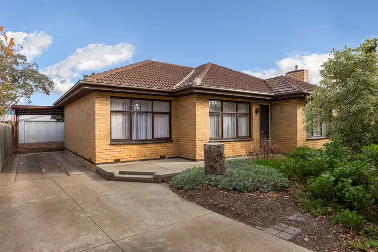 9 Fenfield Street, Altona VIC 3018
