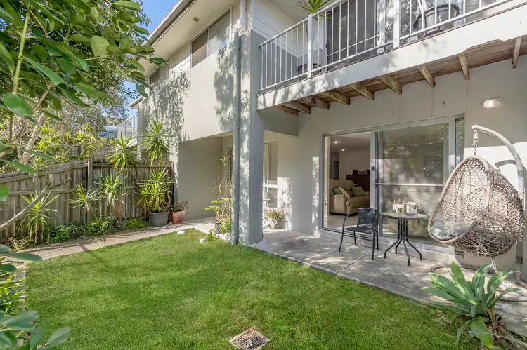 2/2 Bundy Court, Pimpama QLD 4209