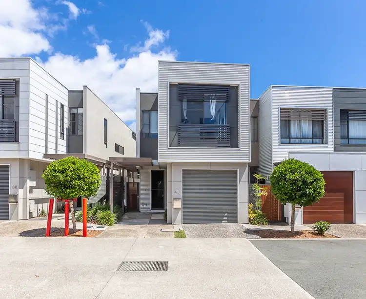 48/2 The Gardenway, Robina QLD 4226