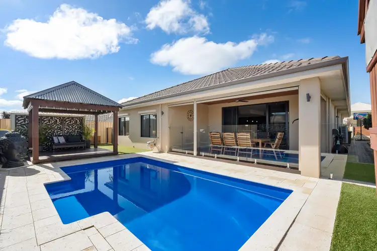 8 Redheart Way, Beeliar WA 6164