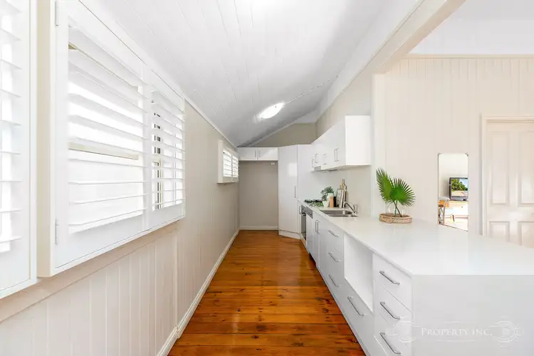 Sixth view of Homely house listing, 1/85 Jerrold Street, Sherwood QLD 4075