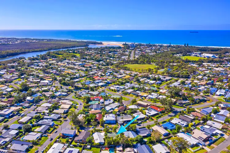 8 Barwon Street, Currimundi QLD 4551