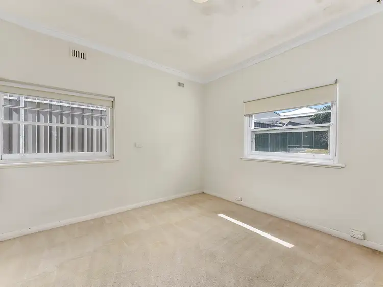 Sixth view of Homely house listing, 16A McFarlane Street, Kingston Se SA 5275