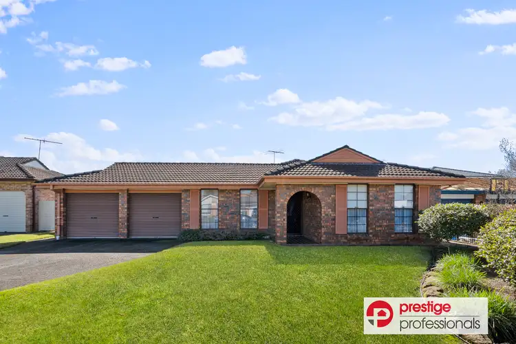3 Banbury Crescent, Chipping Norton NSW 2170