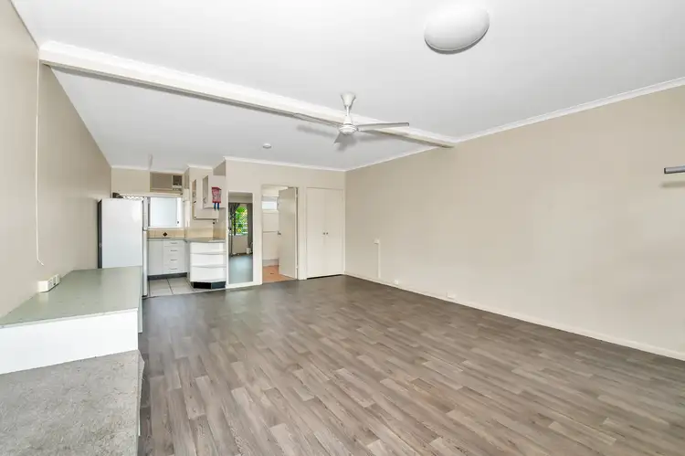 Fifth view of Homely unit listing, 3 & 9/249 Sheridan Street, Cairns North QLD 4870