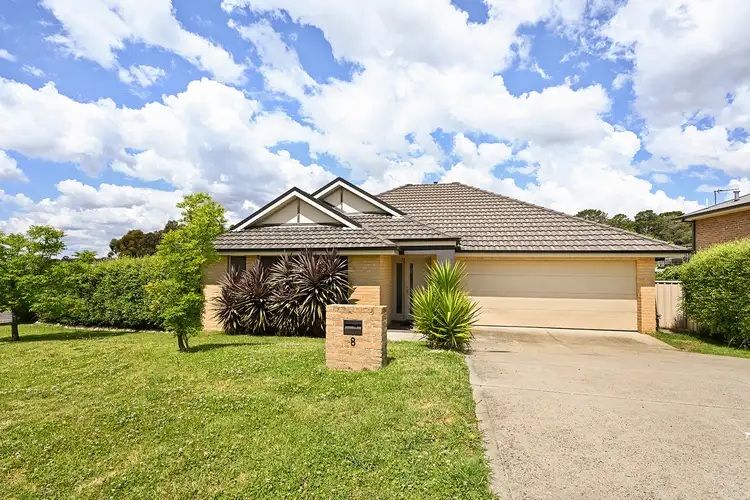 8 Diamond Drive, Orange NSW 2800