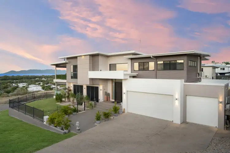 Second view of Homely house listing, 19 Cashell Crescent, Bushland Beach QLD 4818