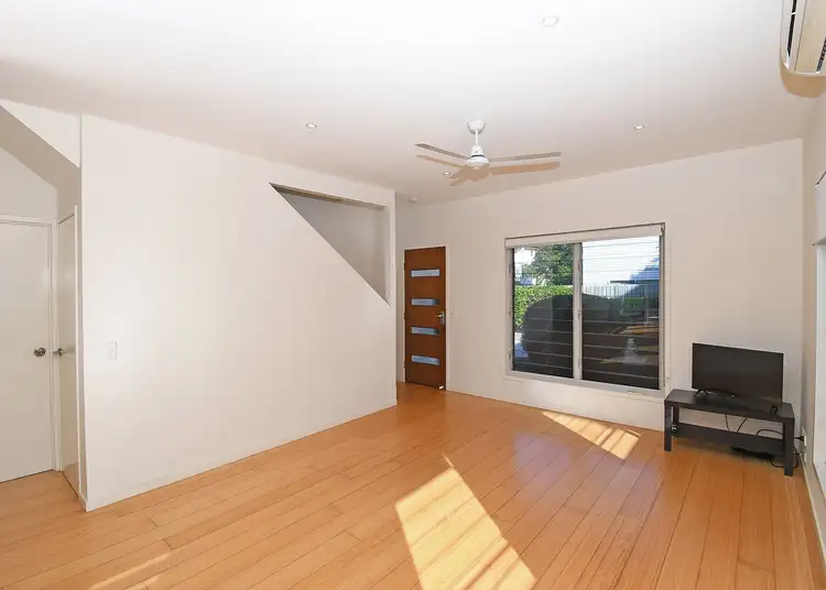 Sixth view of Homely townhouse listing, 10/541 Esplanade, Urangan QLD 4655