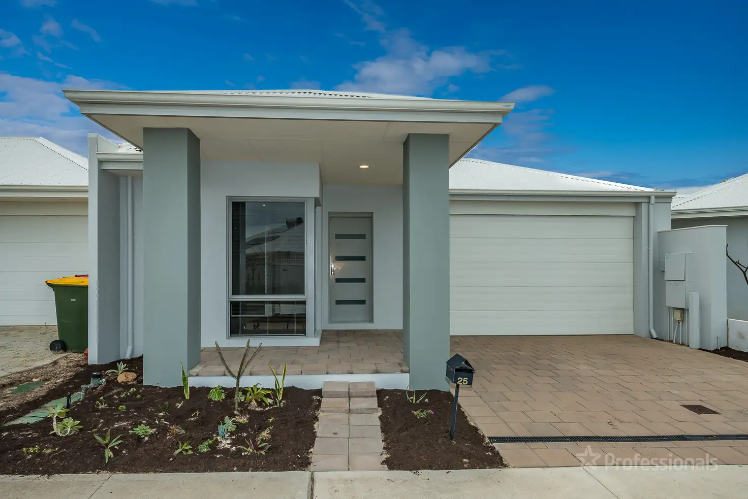 Main view of Homely house listing, 25 Quoll Mews, Alkimos WA 6038