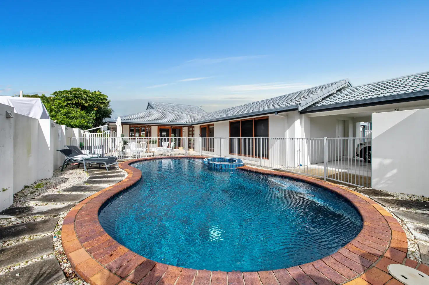 Main view of Homely house listing, 10 Boomerang Crescent, Sorrento QLD 4217