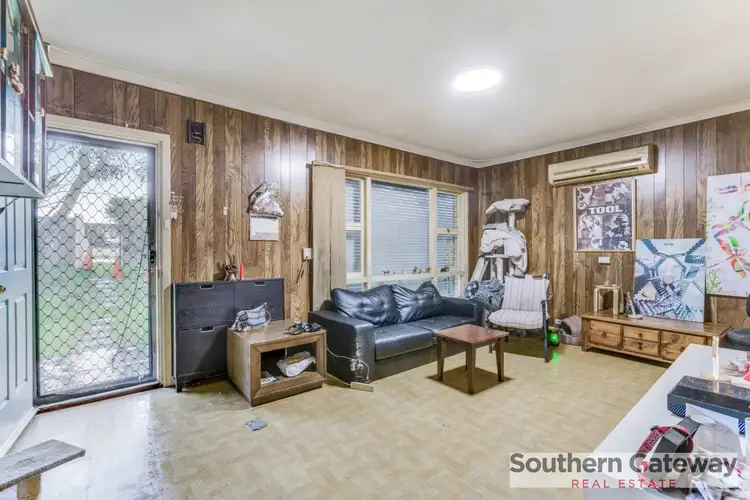 Second view of Homely house listing, 21 Kenton Way, Calista WA 6167