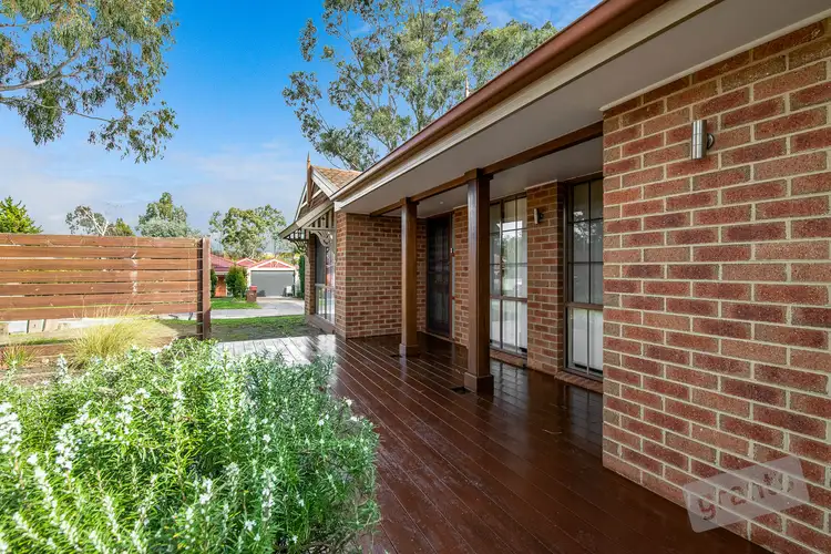 16 Wimmera Court, Berwick VIC 3806