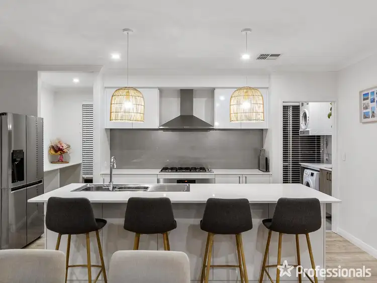Second view of Homely house listing, 7 Helios Loop, Baldivis WA 6171