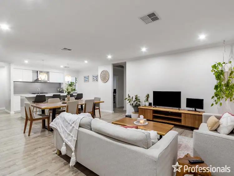 Fourth view of Homely house listing, 7 Helios Loop, Baldivis WA 6171