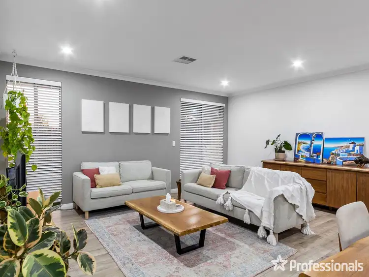 Sixth view of Homely house listing, 7 Helios Loop, Baldivis WA 6171